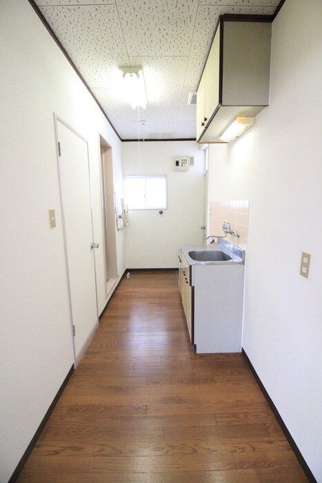 ホワイトキャッスル５番館の物件内観写真