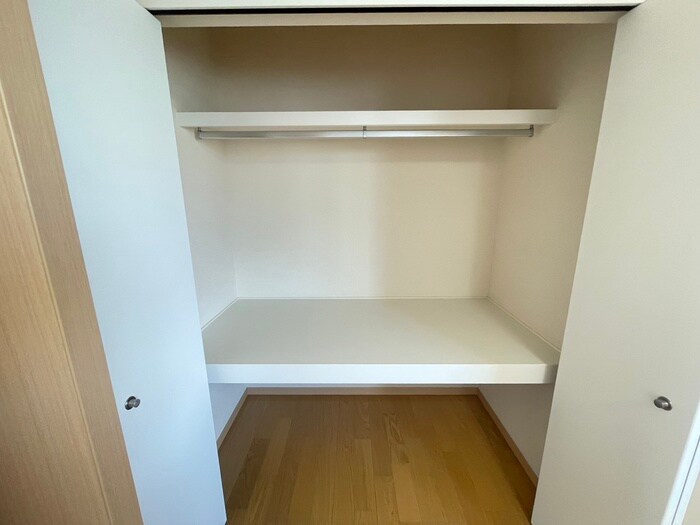 ローレルパティオ薬師堂の物件内観写真