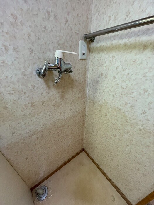 堤通雨宮町貸家の物件内観写真