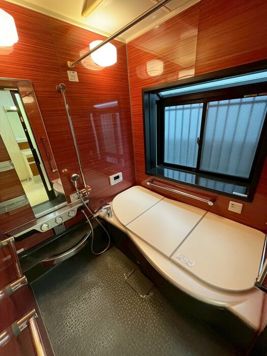 堤通雨宮町貸家の物件内観写真