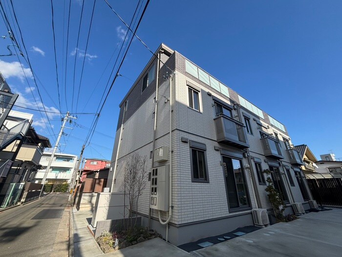 カーサ・フェリーチェ連坊の物件外観写真