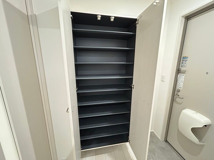 カーサ・フェリーチェ連坊の物件内観写真