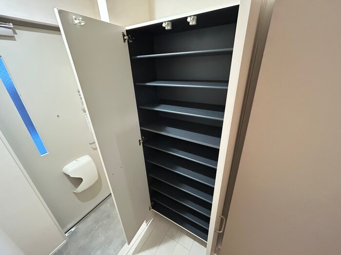 カーサ・フェリーチェ連坊の物件内観写真