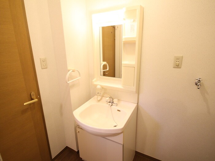 ロイヤルシャト－今泉Ａの物件内観写真