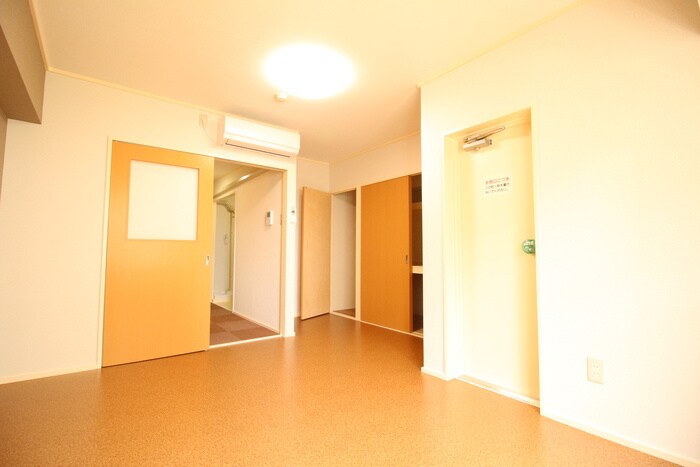 オーロラビルの物件内観写真