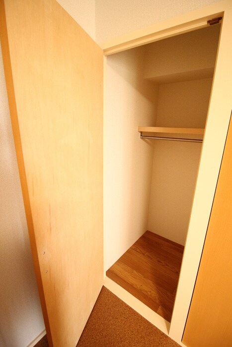 オーロラビルの物件内観写真