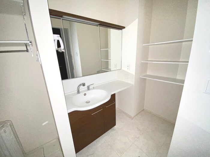 Ａｄｏｎｉｓ三百人町の物件内観写真