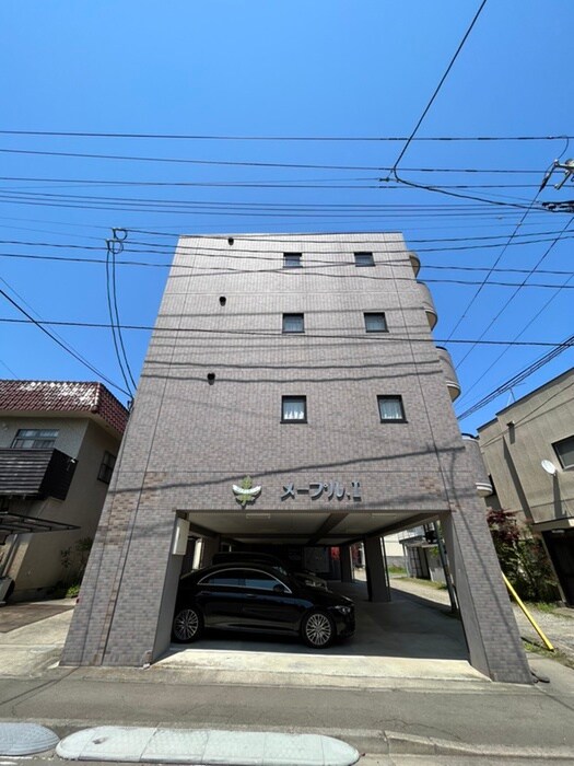 メープルⅠの物件外観写真