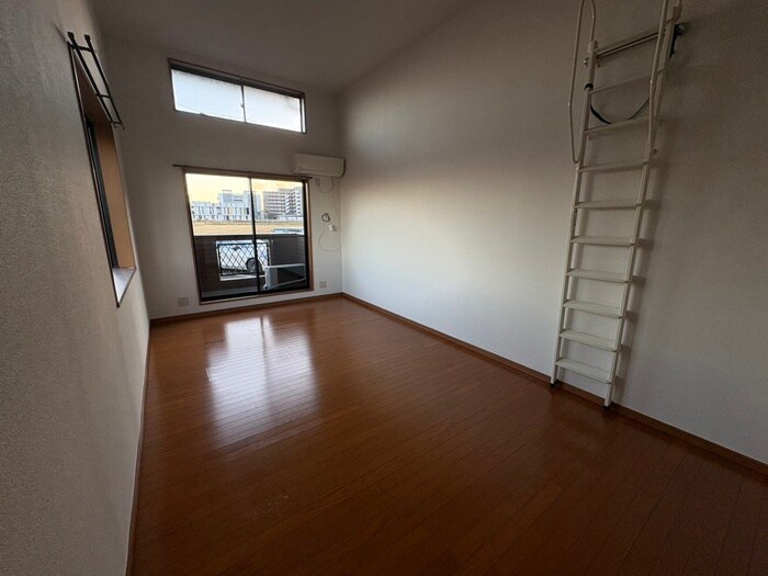 アスティオン荒井Ⅲの物件内観写真