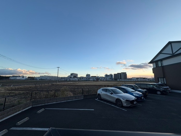 アスティオン荒井Ⅲの物件内観写真