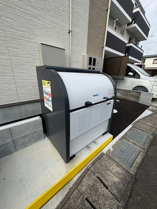 メゾン・ド・アトリエの物件外観写真