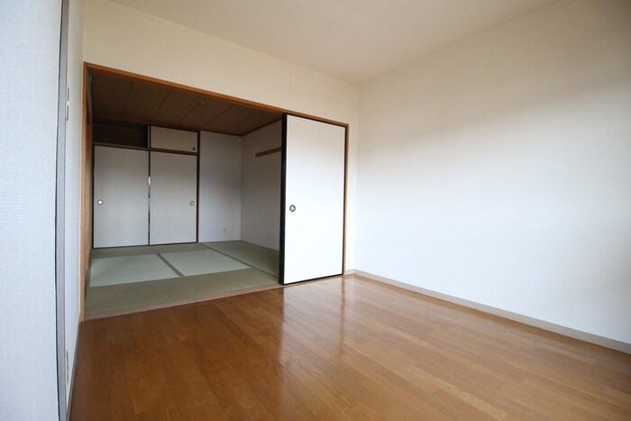 グランドール広瀬の物件内観写真