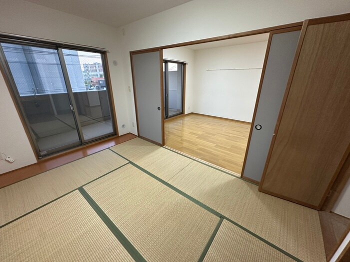 グランウィングの物件内観写真