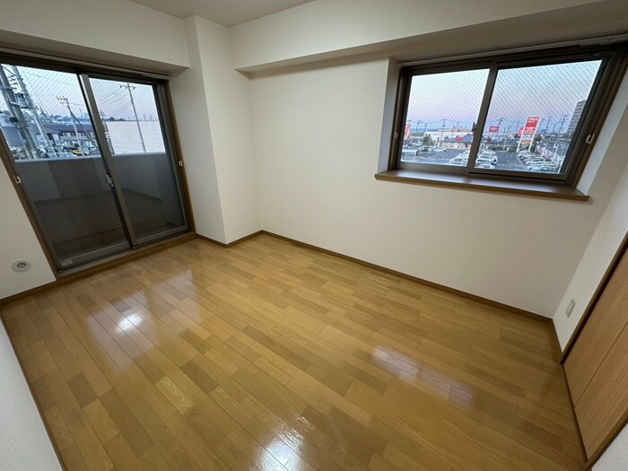 グランウィングの物件内観写真