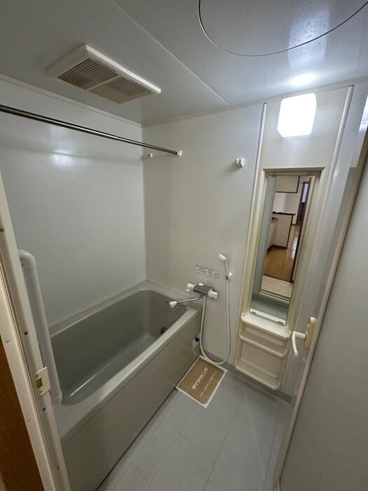 グランウィングの物件内観写真