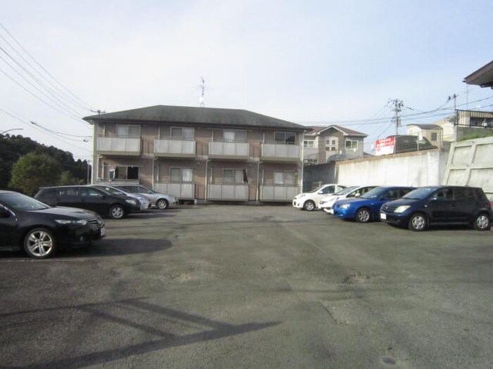 グリ－ンコ－ト旭ヶ丘の物件外観写真