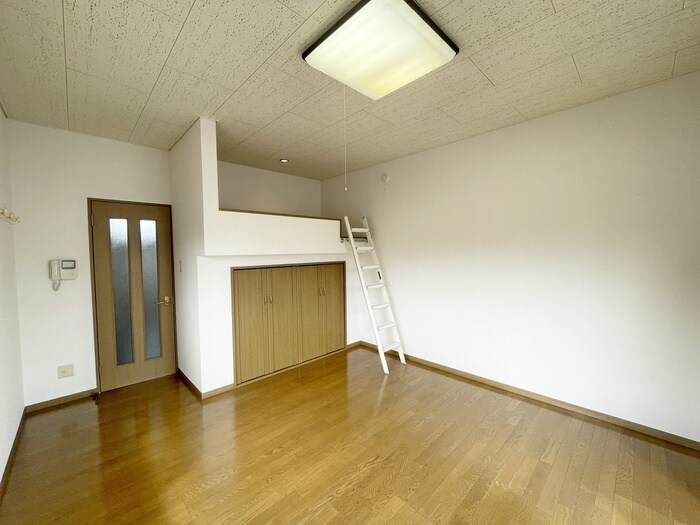 ノ－ブルカ－サ川平の物件内観写真