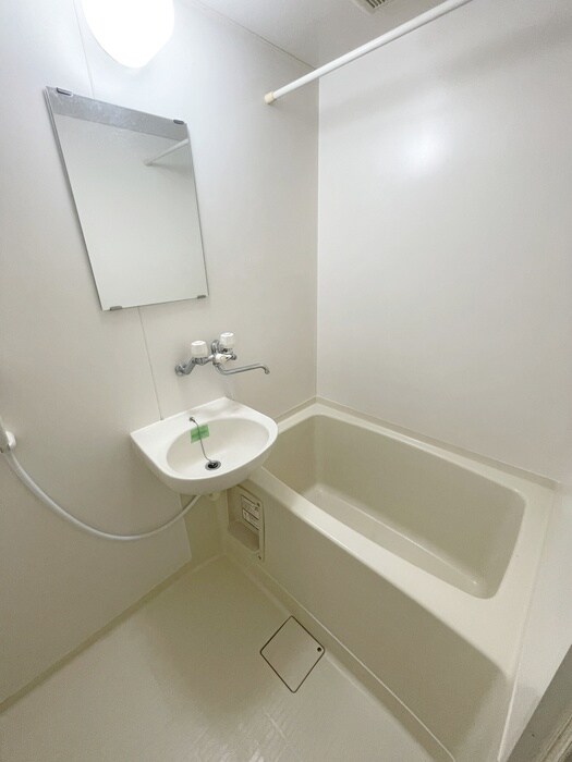 ノ－ブルカ－サ川平の物件内観写真