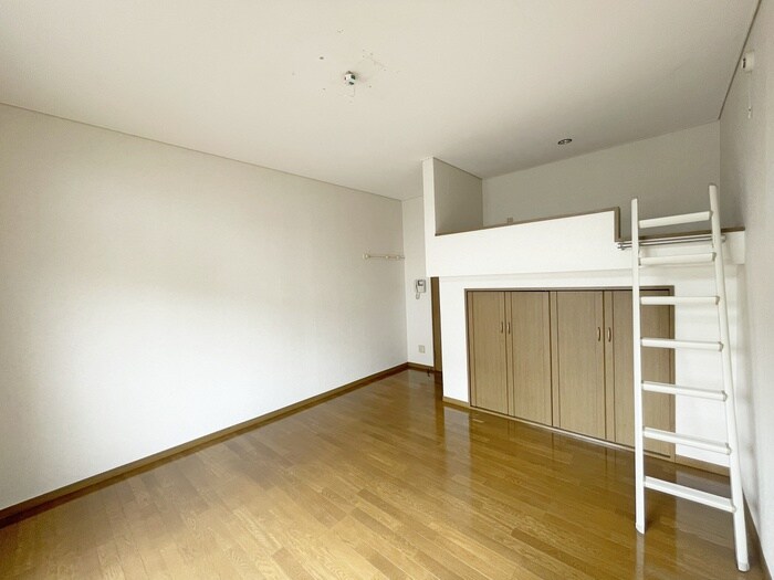 ノ－ブルカ－サ川平の物件内観写真