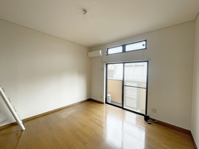 ノ－ブルカ－サ川平の物件内観写真