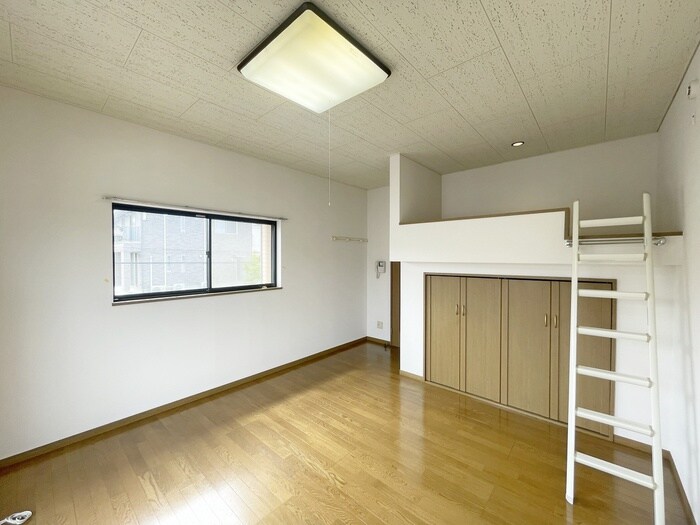 ノ－ブルカ－サ川平の物件内観写真