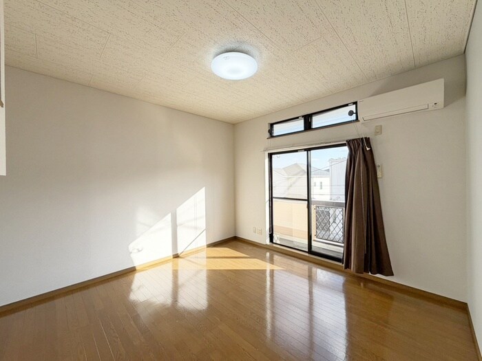 ノ－ブルカ－サ川平の物件内観写真