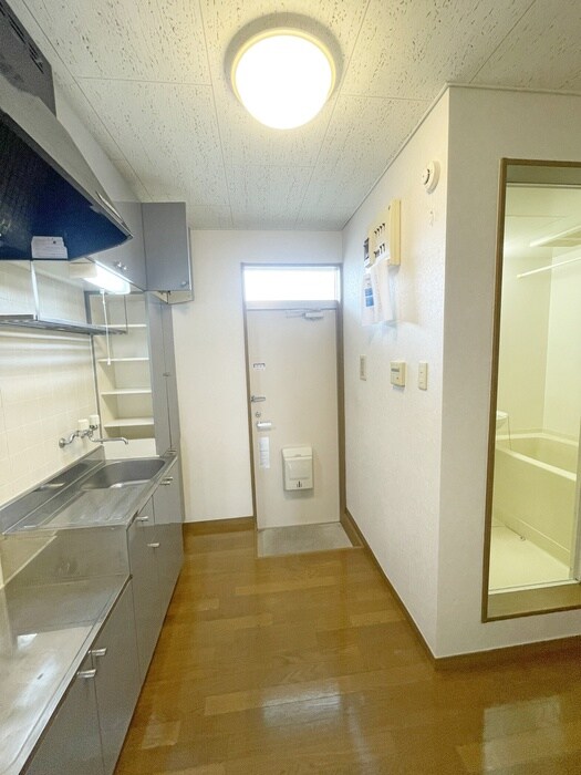 ノ－ブルカ－サ川平の物件内観写真