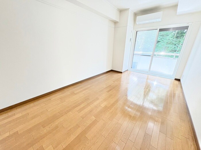 シャングリラ八幡の物件内観写真