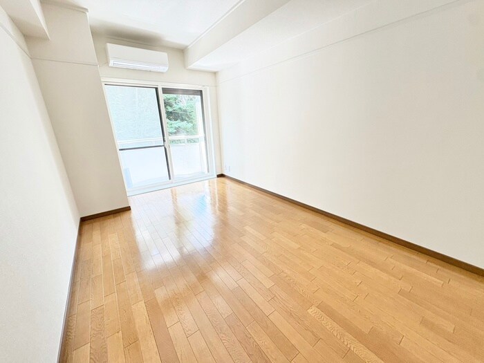 シャングリラ八幡の物件内観写真