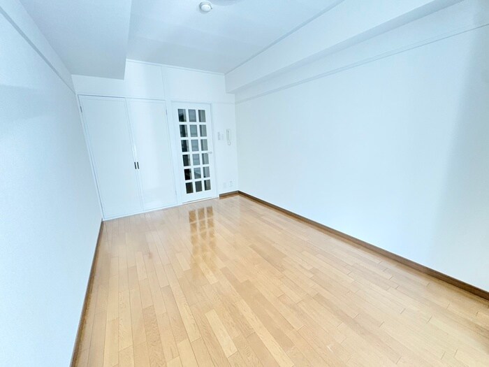 シャングリラ八幡の物件内観写真