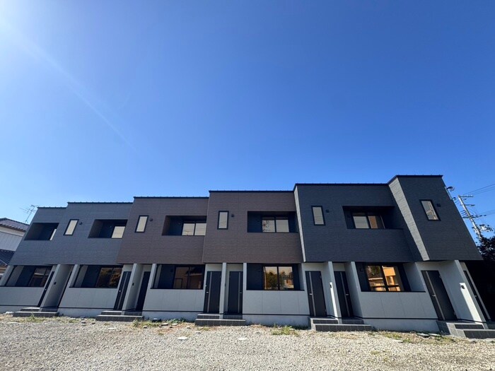 ベラヴィータの物件外観写真