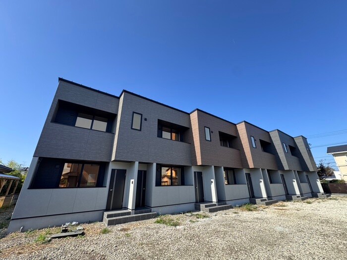 ベラヴィータの物件外観写真