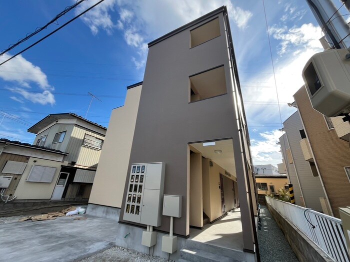 ラフィーノ八乙女の物件外観写真