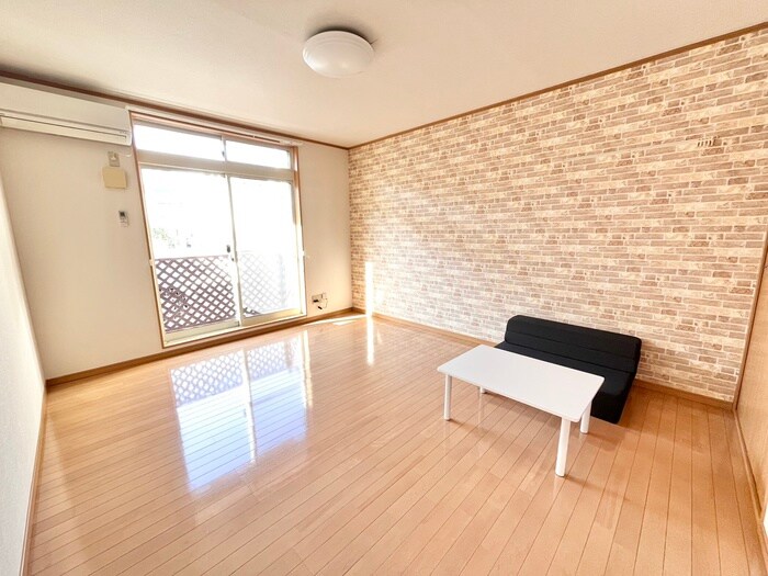 エクレール千代田町Aの物件内観写真