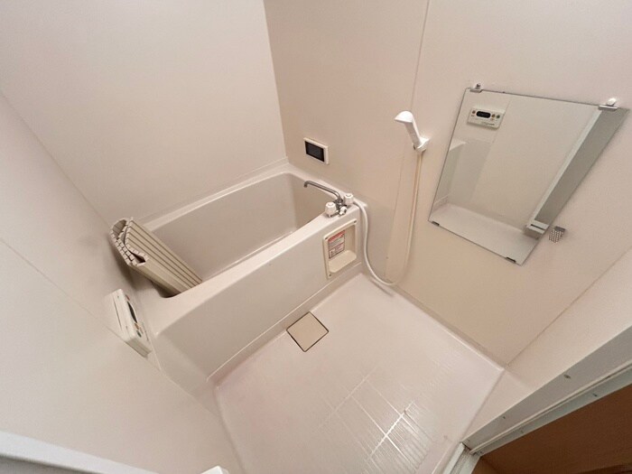 エクレール千代田町Aの物件内観写真