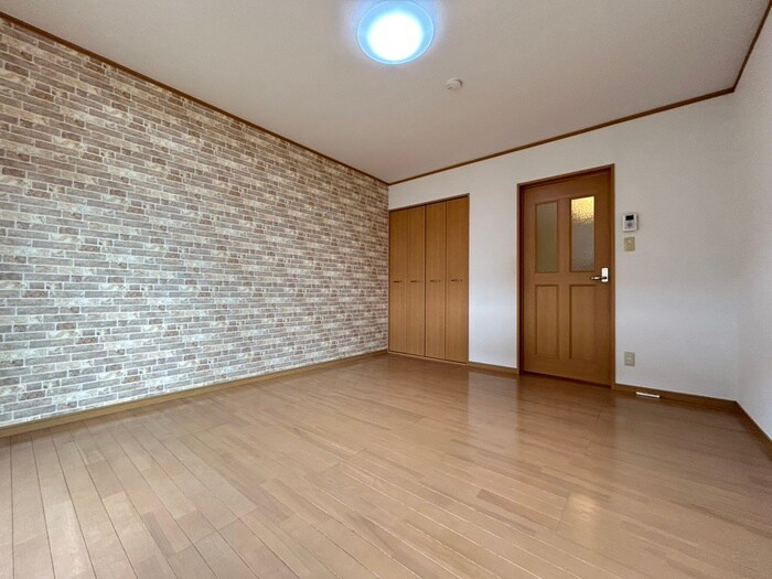 エクレール千代田町Aの物件内観写真