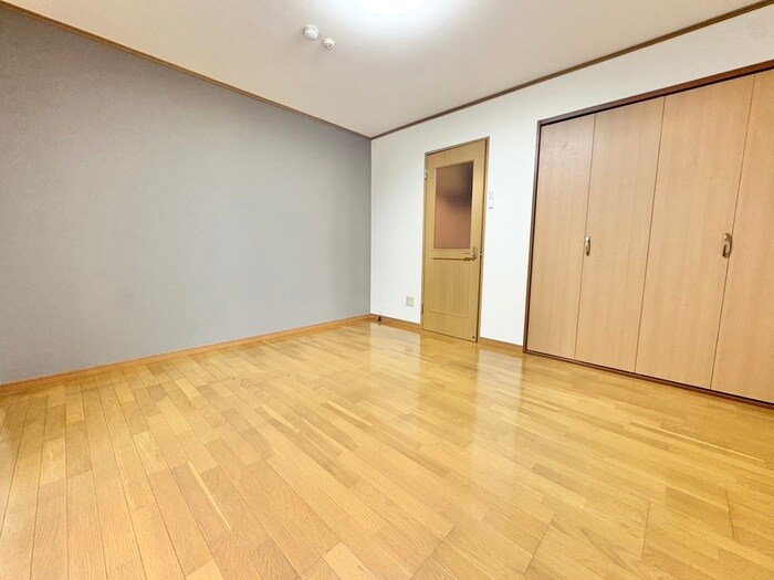 パストラ－レ八乙女の物件内観写真