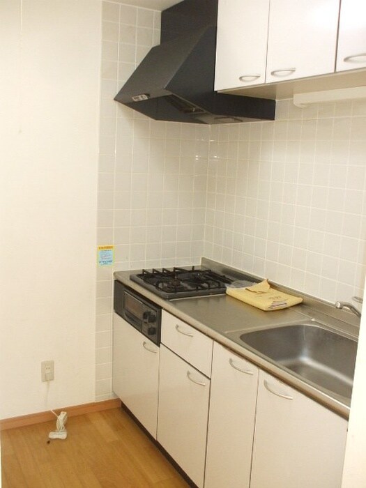 パルテノン新田東の物件内観写真