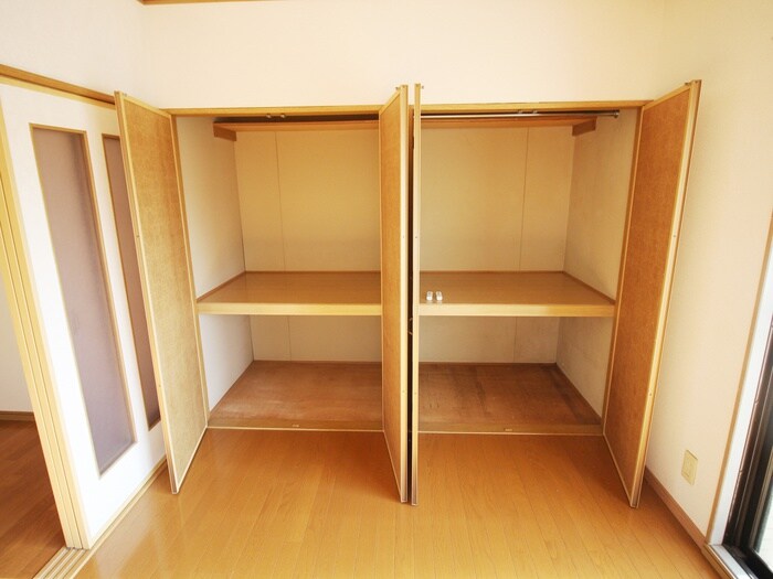 レジデンス協大の物件内観写真