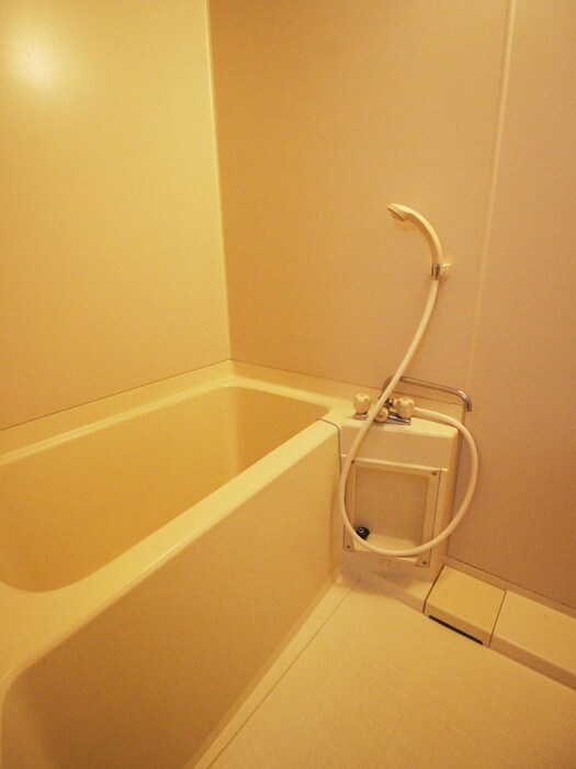 レジデンス協大の物件内観写真