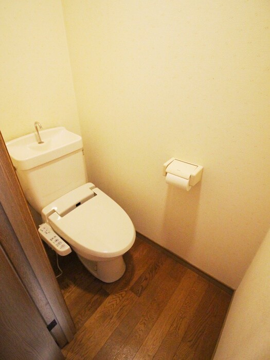 レジデンス協大の物件内観写真