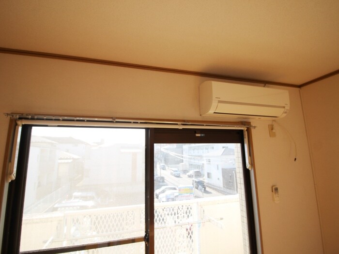 レジデンス協大の物件内観写真