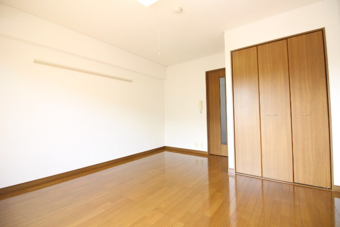 プログレス八乙女の物件内観写真