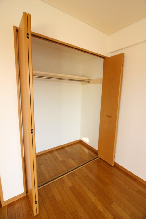 サンシ－ブル八乙女の物件内観写真