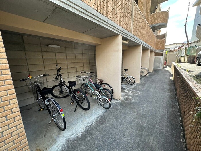 ディアグレイス五輪の物件外観写真