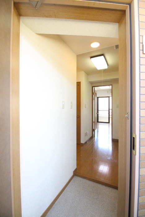 ハッピネス泉中央の物件内観写真