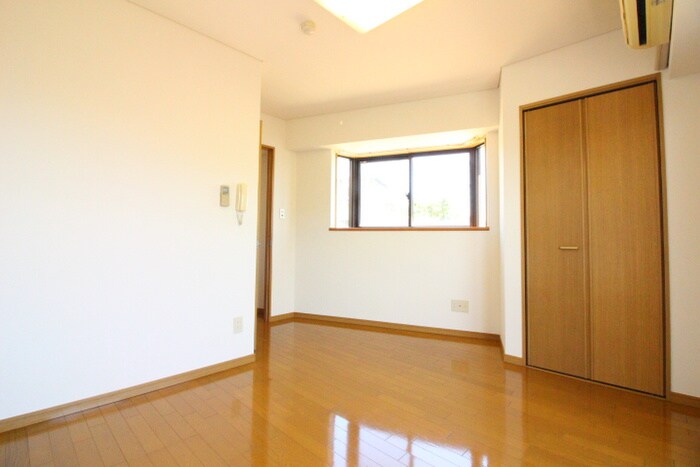 ハッピネス泉中央の物件内観写真