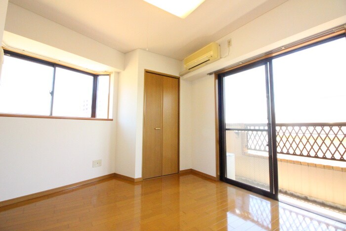 ハッピネス泉中央の物件内観写真