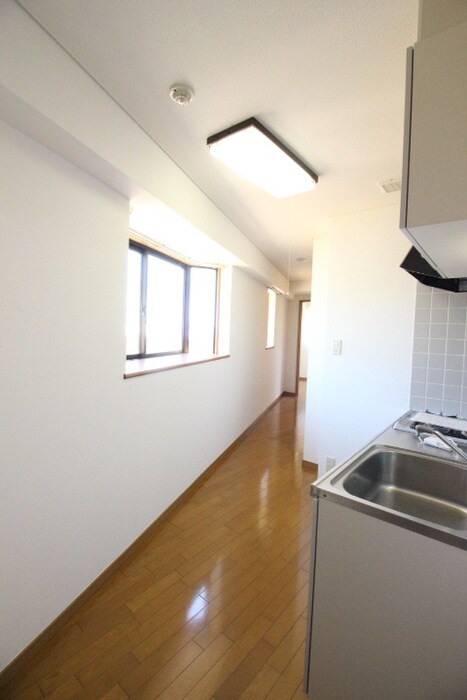 ハッピネス泉中央の物件内観写真