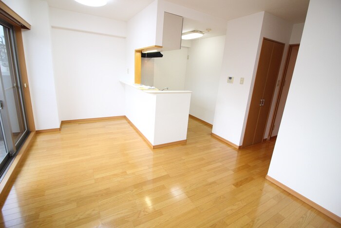 Ｋ．Ｔ　Ｈｉｌｌｓ　岩切の物件内観写真